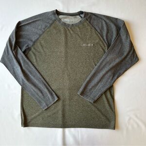 Columbia Men's Olive and Charcoal Long Sleeve Tee